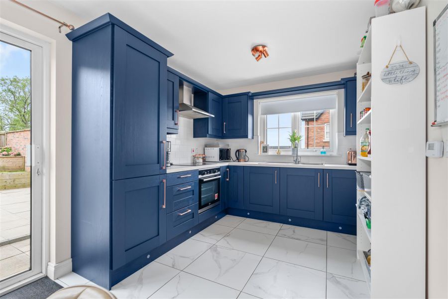 14 Ballyveigh Parade
