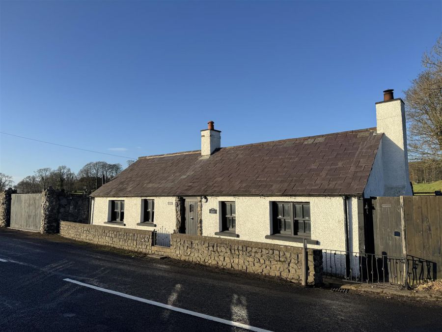 25 Ballybentragh Road