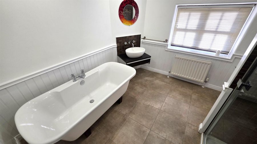 25 Ballybentragh Road