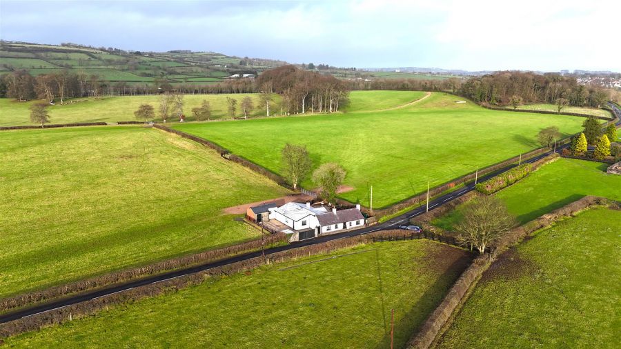 25 Ballybentragh Road