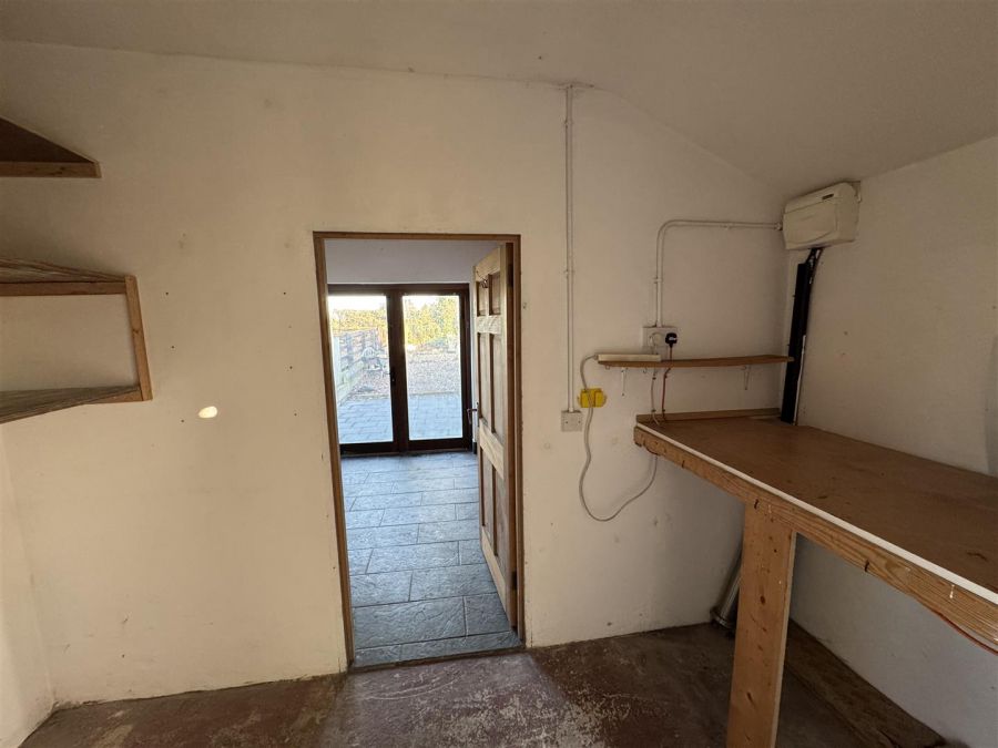 25 Ballybentragh Road