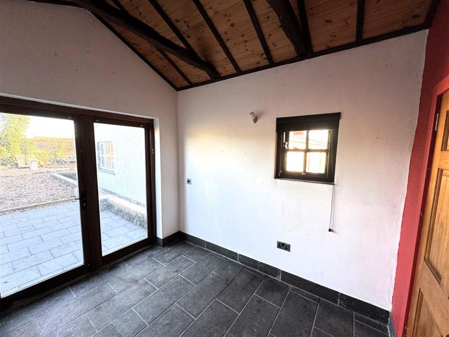 25 Ballybentragh Road