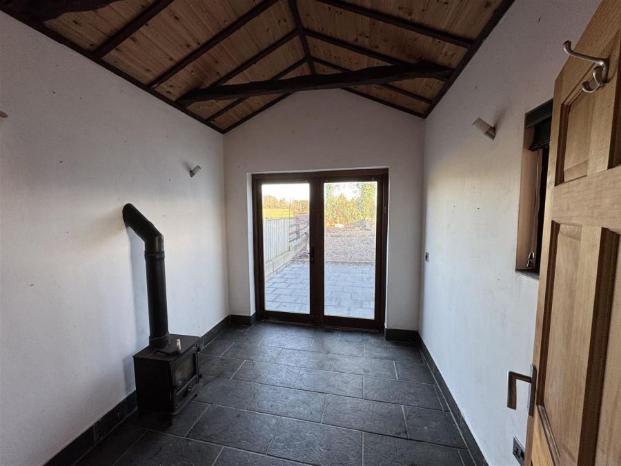 25 Ballybentragh Road