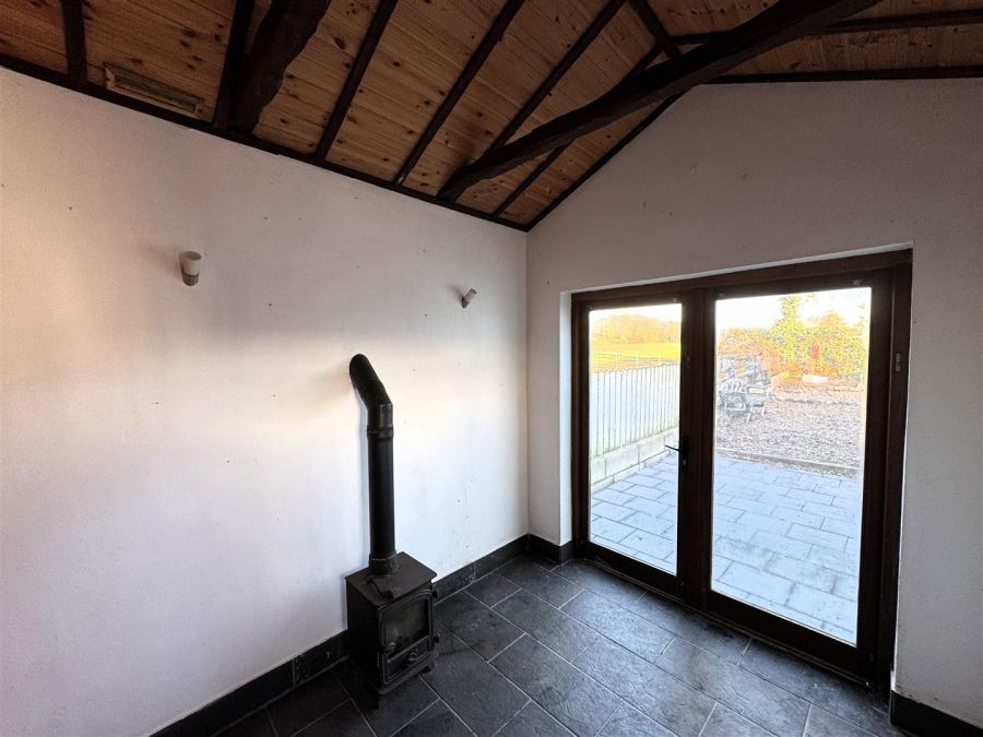 25 Ballybentragh Road