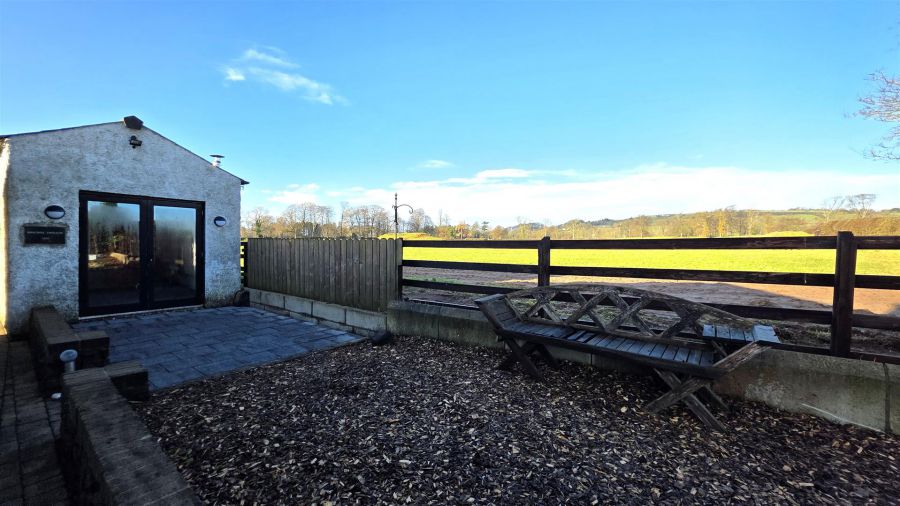 25 Ballybentragh Road