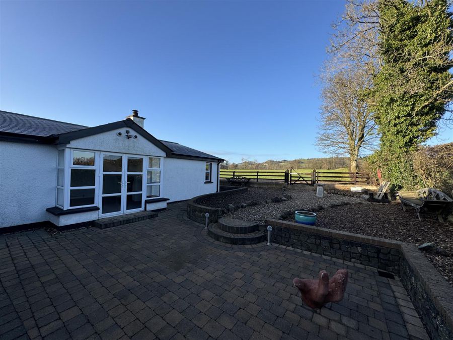 25 Ballybentragh Road