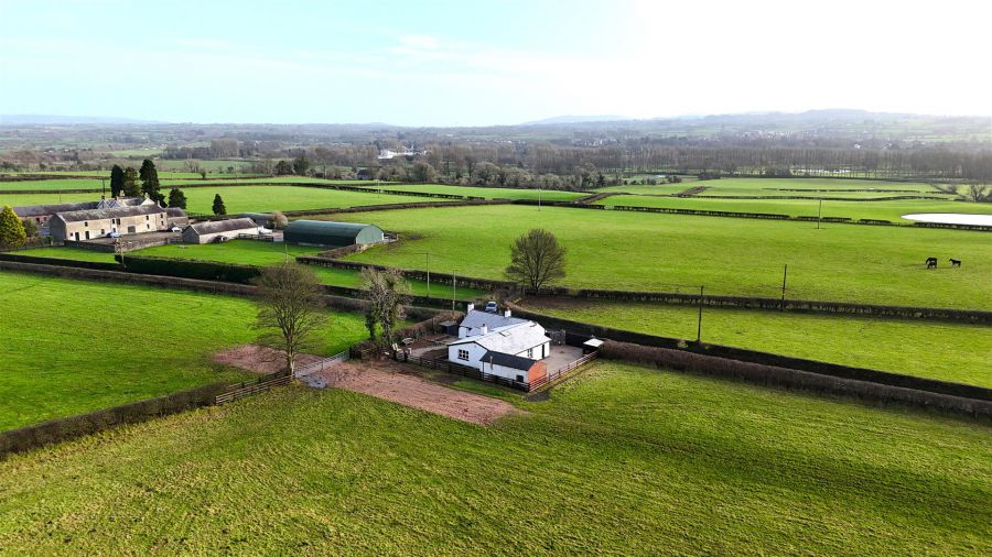 25 Ballybentragh Road