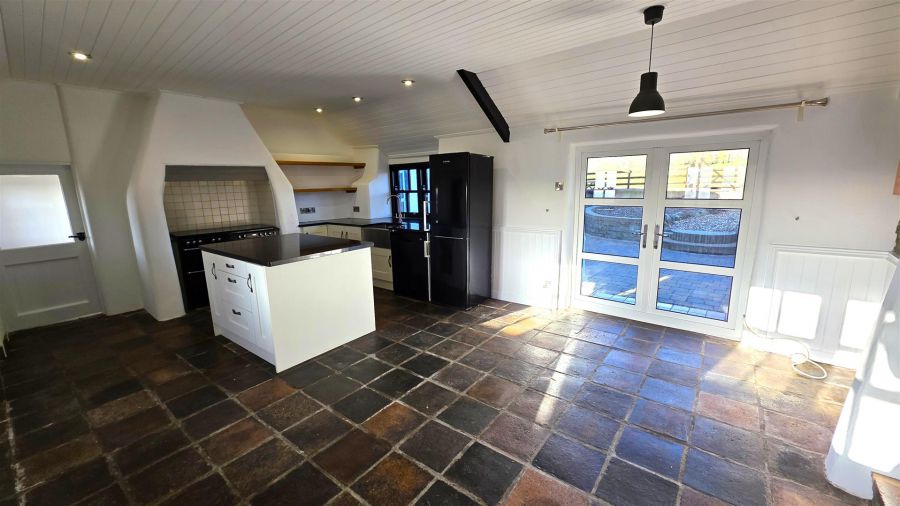 25 Ballybentragh Road