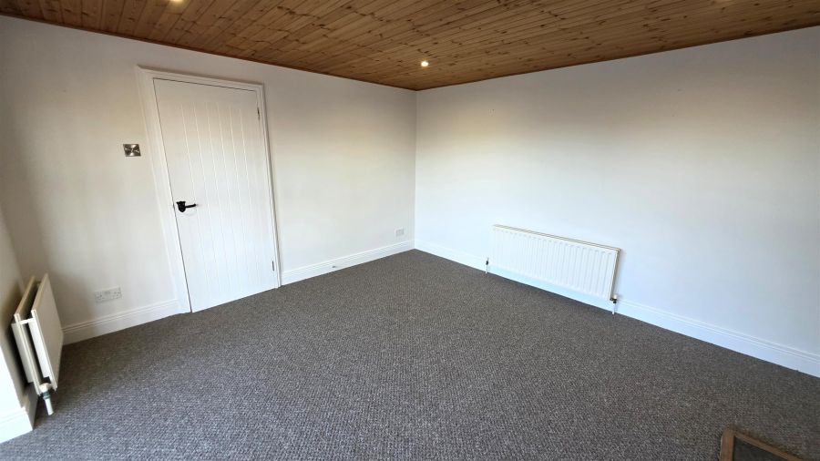 25 Ballybentragh Road