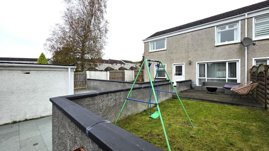 126 Caulside Park