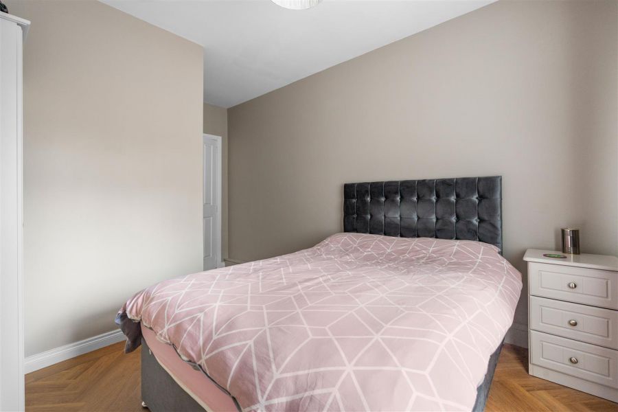 14 Grove Heights