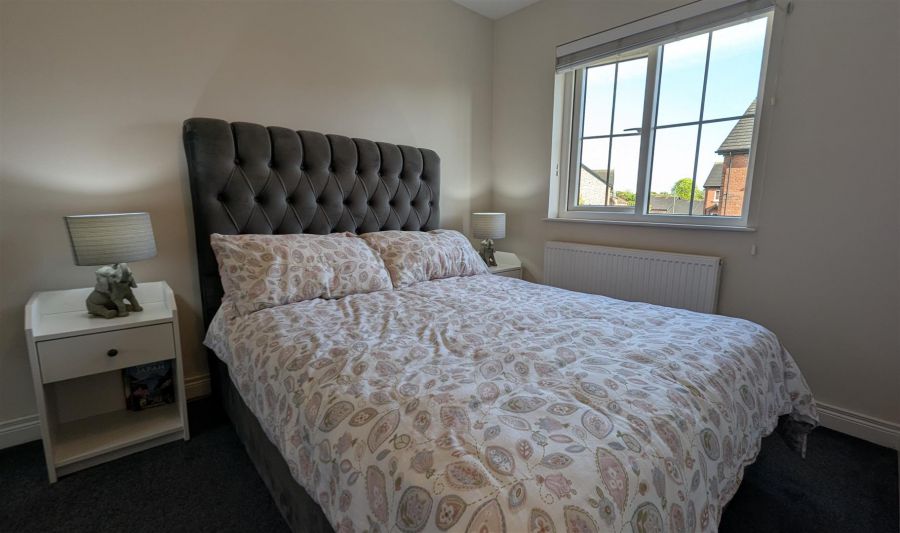 12 Ballyveigh Mews