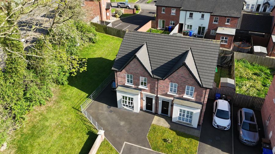 12 Ballyveigh Mews