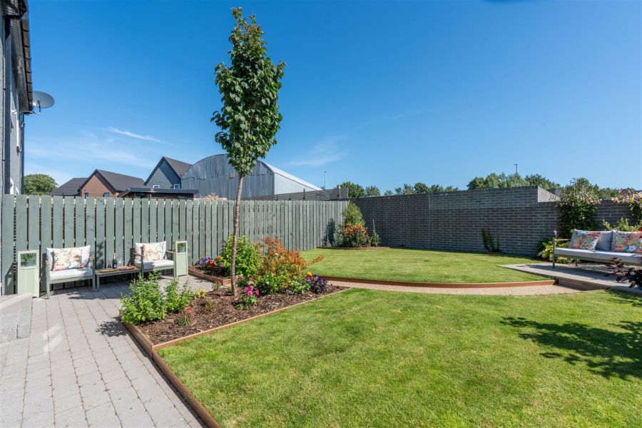 7 Belmont Hall Drive
