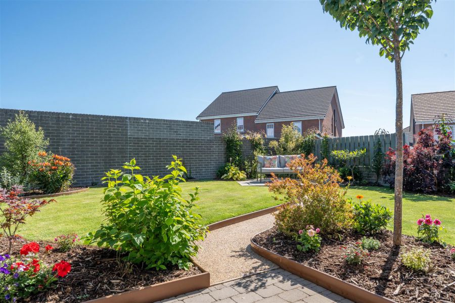 7 Belmont Hall Drive
