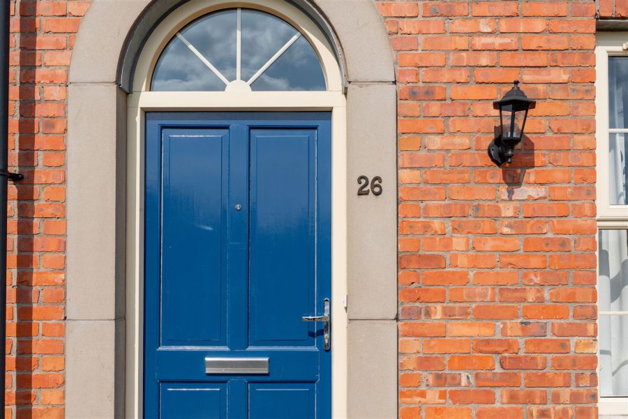 26 Grange Manor