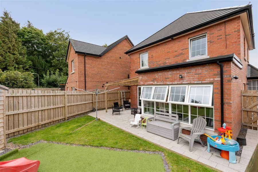 11 Bush View