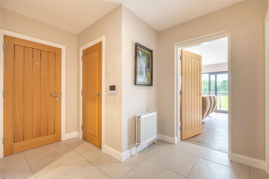 28 Kirby's Meadow