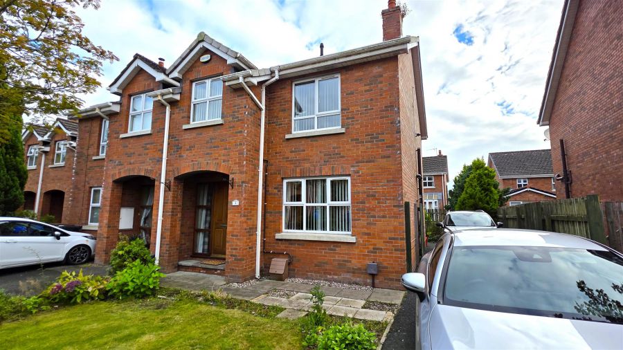 4 Greenvale Park Dale