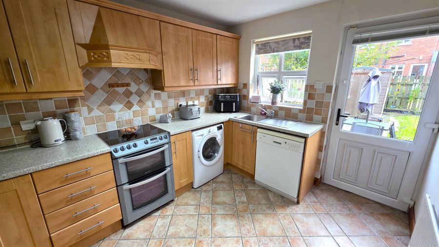 4 Greenvale Park Dale