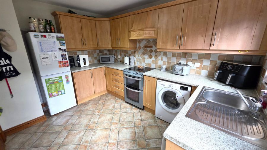 4 Greenvale Park Dale