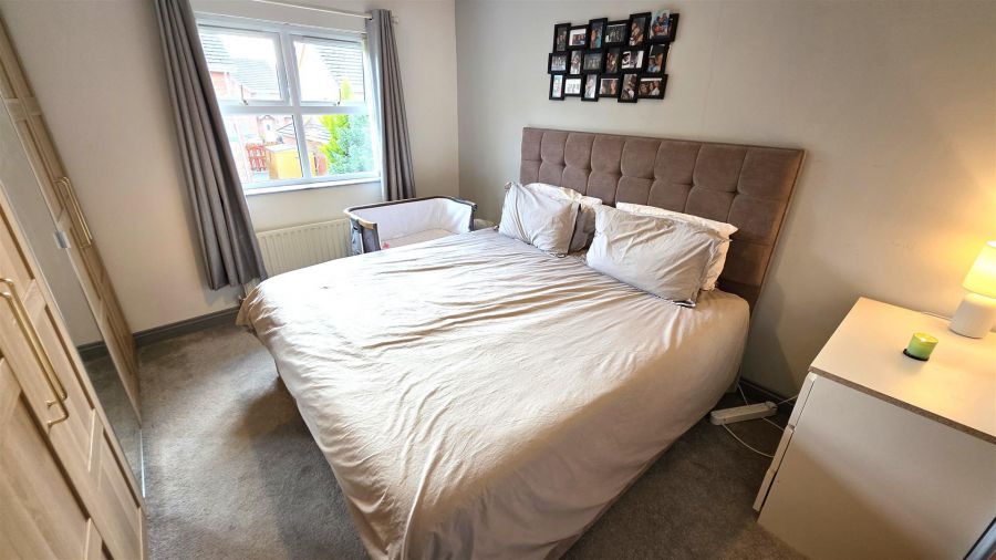 4 Greenvale Park Dale