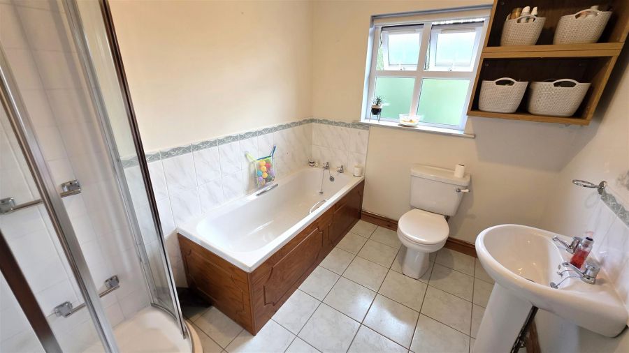 4 Greenvale Park Dale