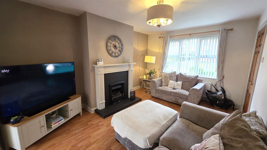 4 Greenvale Park Dale