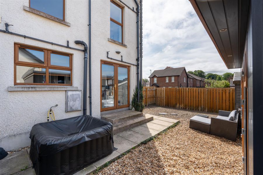33 Millhouse Road