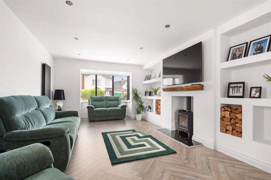 6 Moylena Park