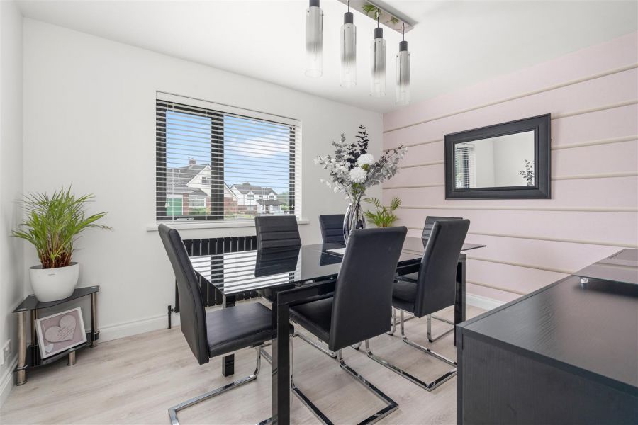 6 Moylena Park