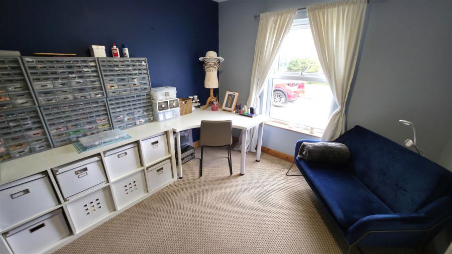 121 Castlecat Road 121 Castlecat Road