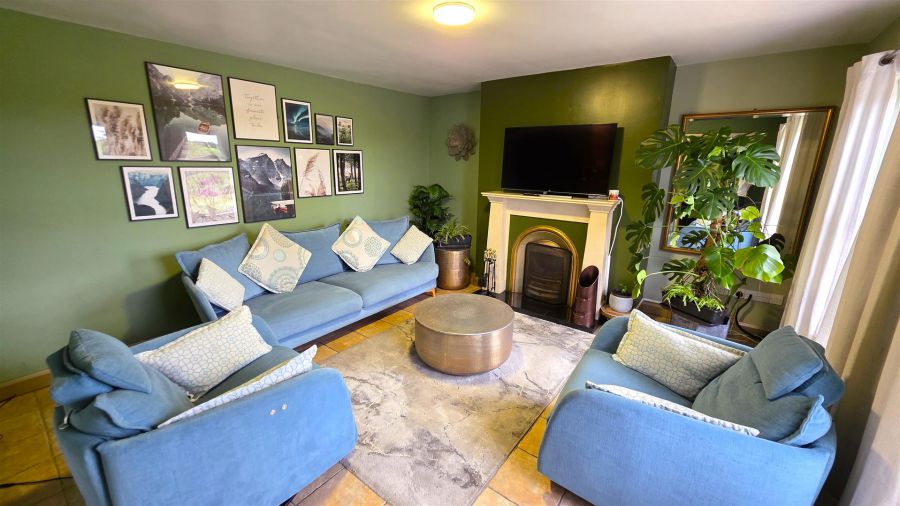 121 Castlecat Road 121 Castlecat Road