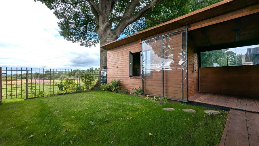 80 Niblock Oaks