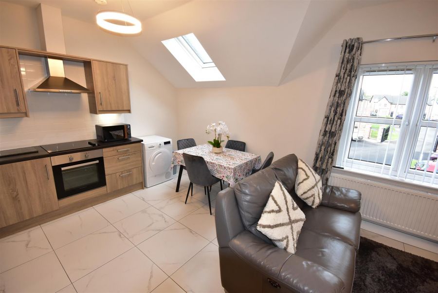 83 Ballyveigh Crescent