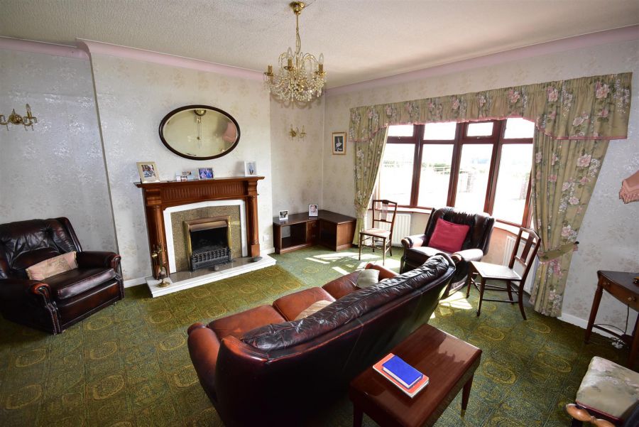 32 Loughanmore Road