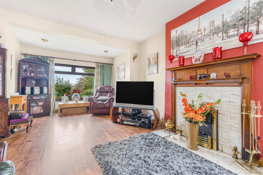 19 Ballycraigy Road