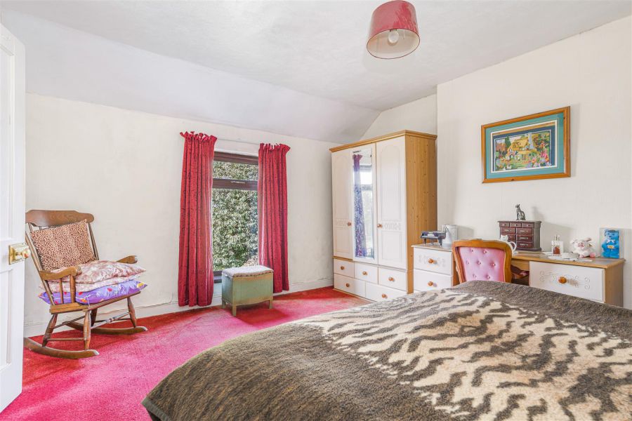19 Ballycraigy Road 19 Ballycraigy Road