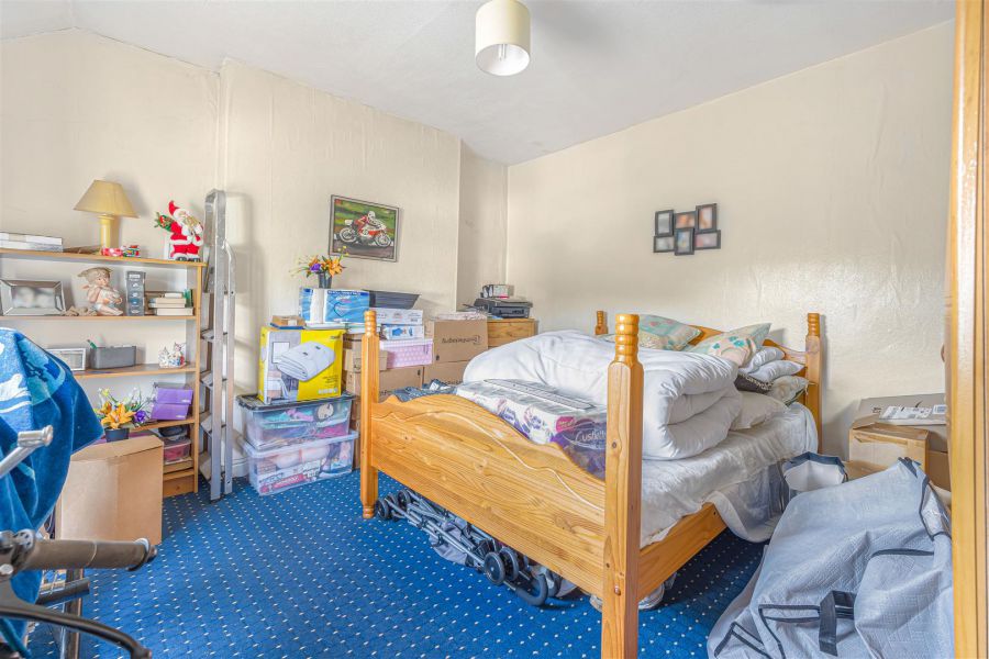 19 Ballycraigy Road 19 Ballycraigy Road