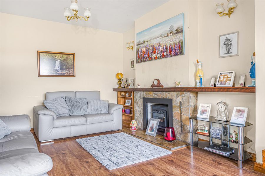19 Ballycraigy Road