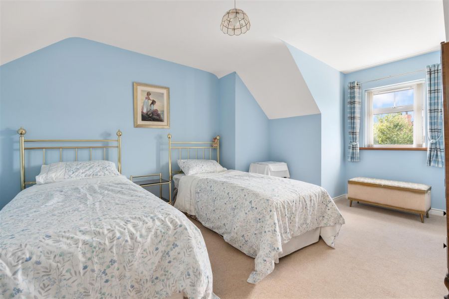 24 Ingledene