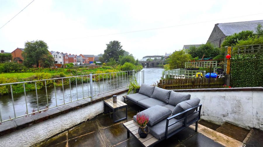 14 Riverside