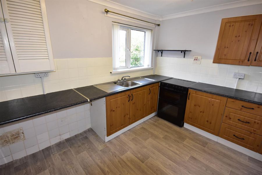 17B Greenpark Drive