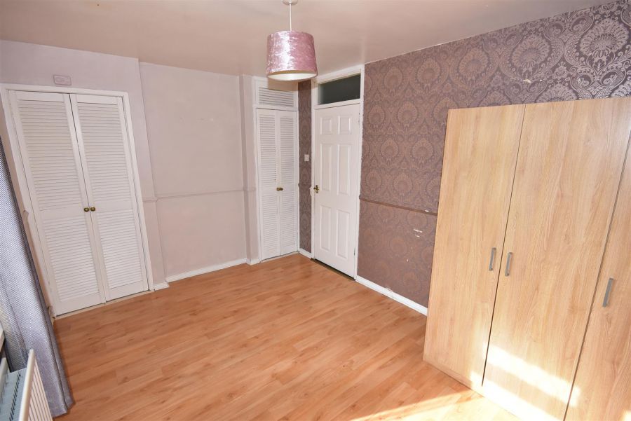 17B Greenpark Drive
