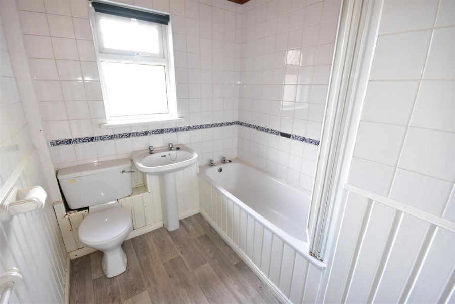 17B Greenpark Drive