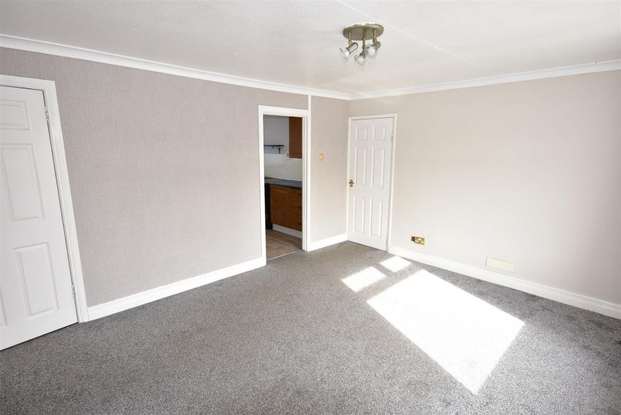 17B Greenpark Drive