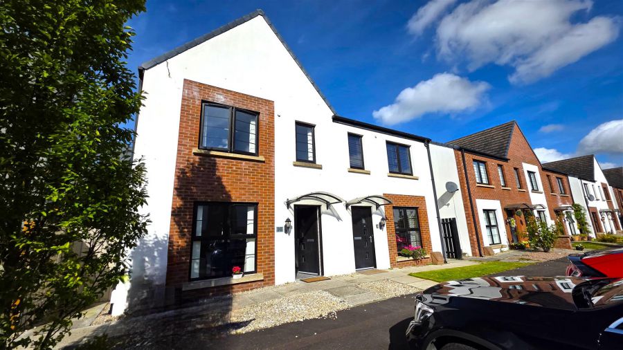 10 Bedford Meadows