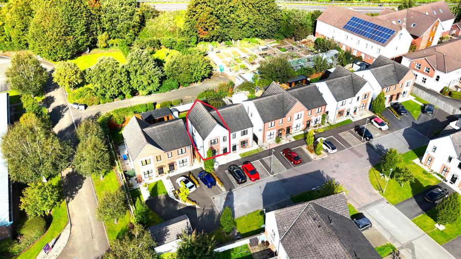 10 Bedford Meadows