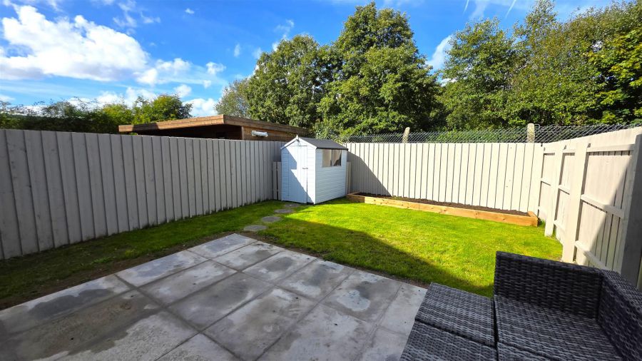 10 Bedford Meadows