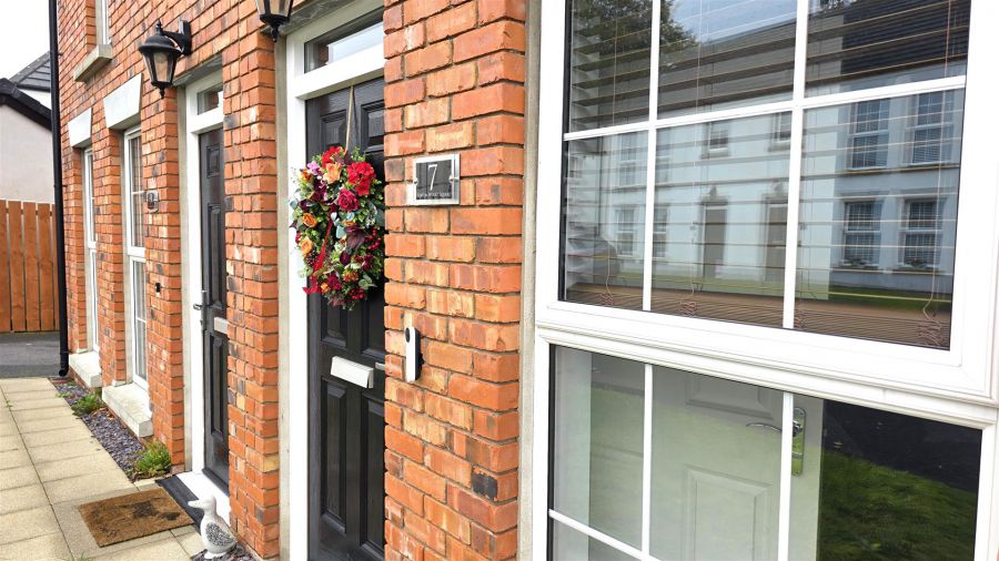 7 Foxton Wood Square